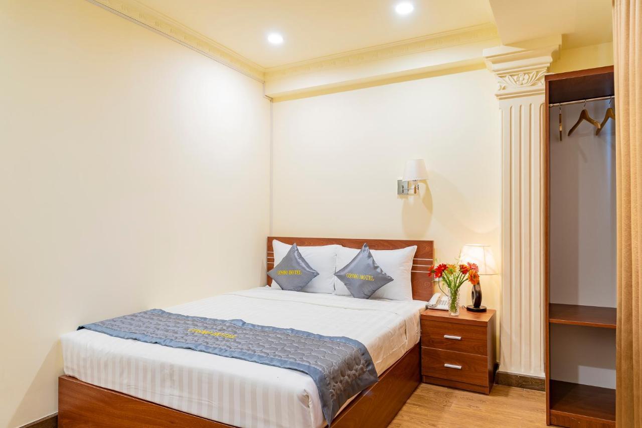 Cosmo Square Hotel Ho Chi Minh City Exterior photo